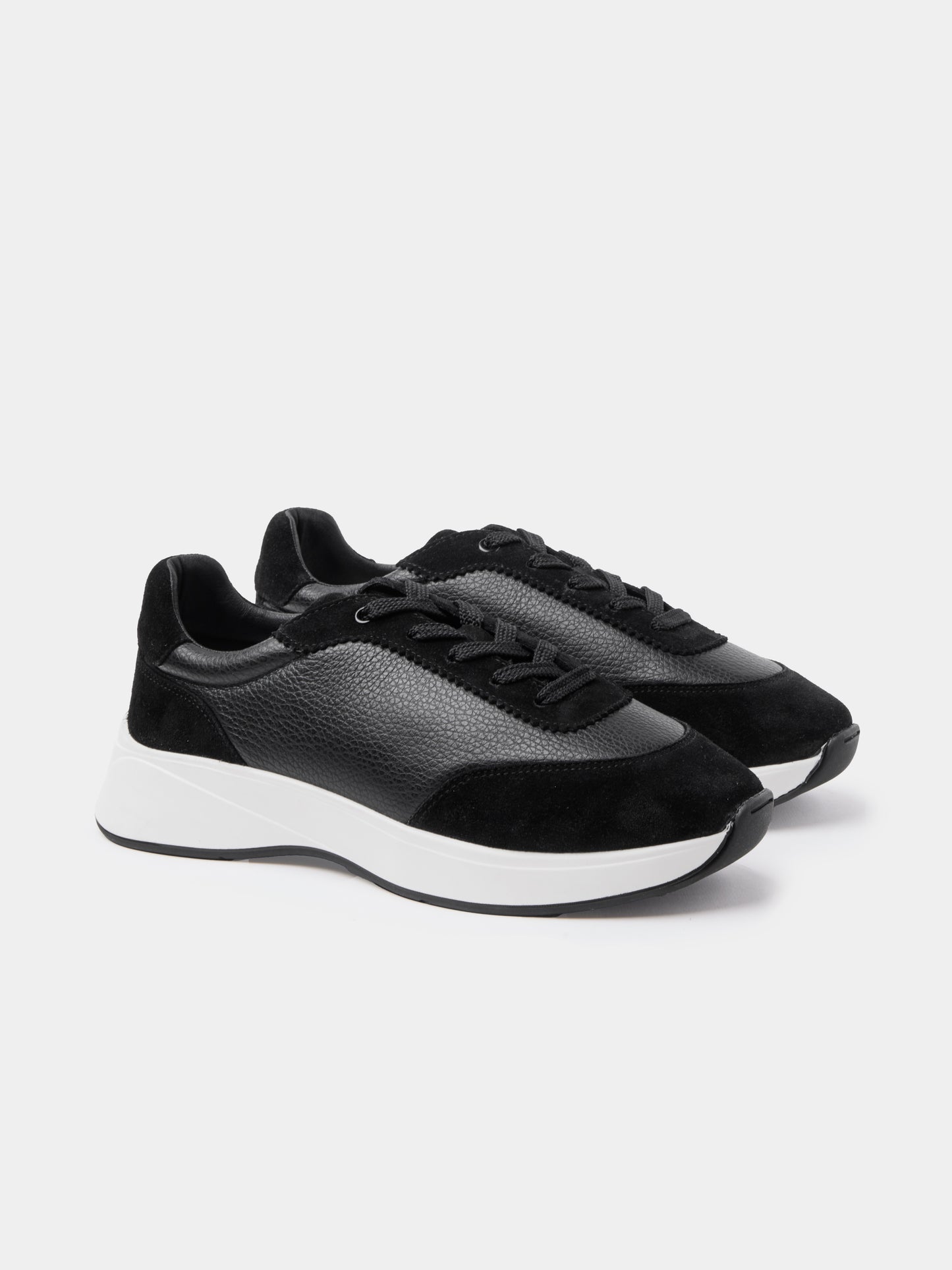 MAISON | Black
