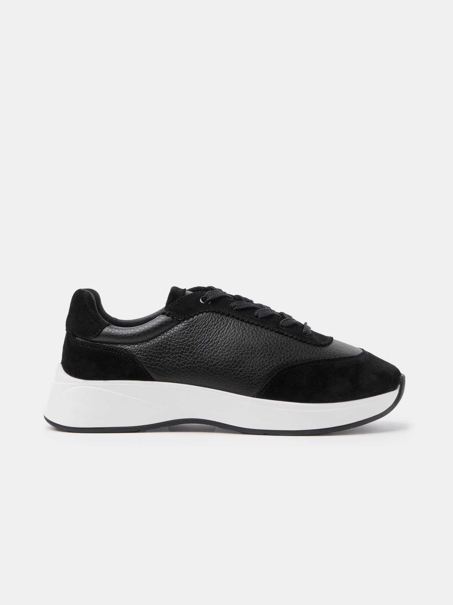 MAISON | Black