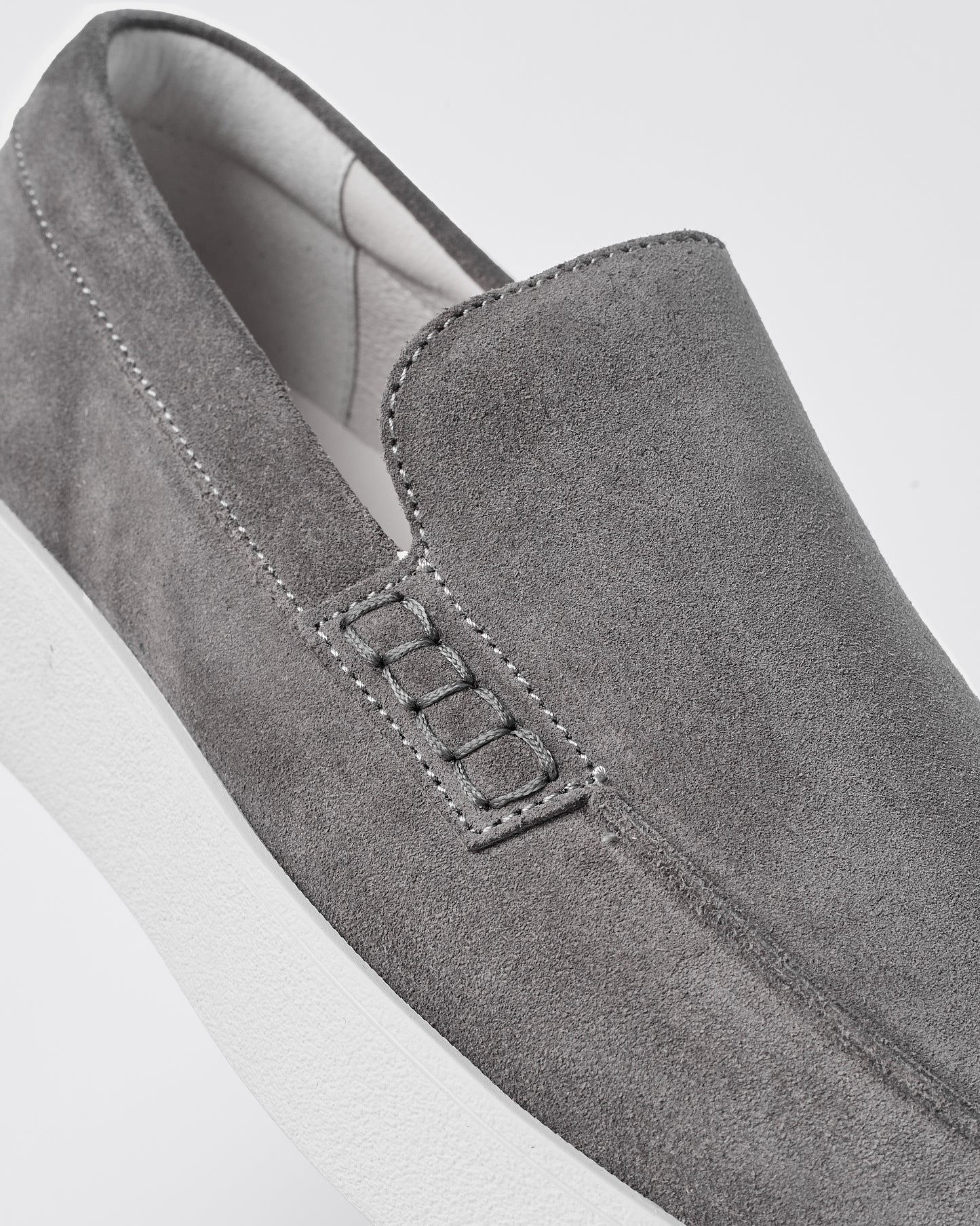 JACQUÈS | Grey Loafer