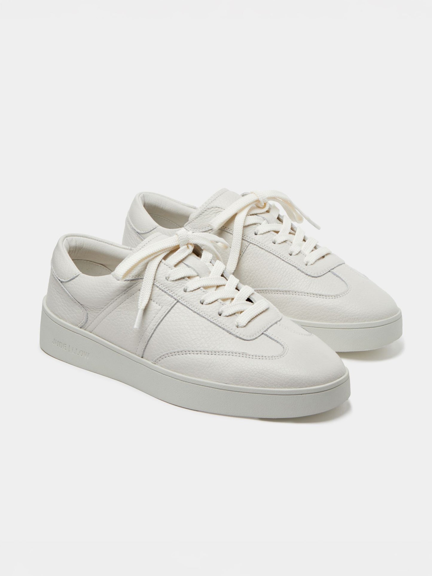 PIERRE | Off White