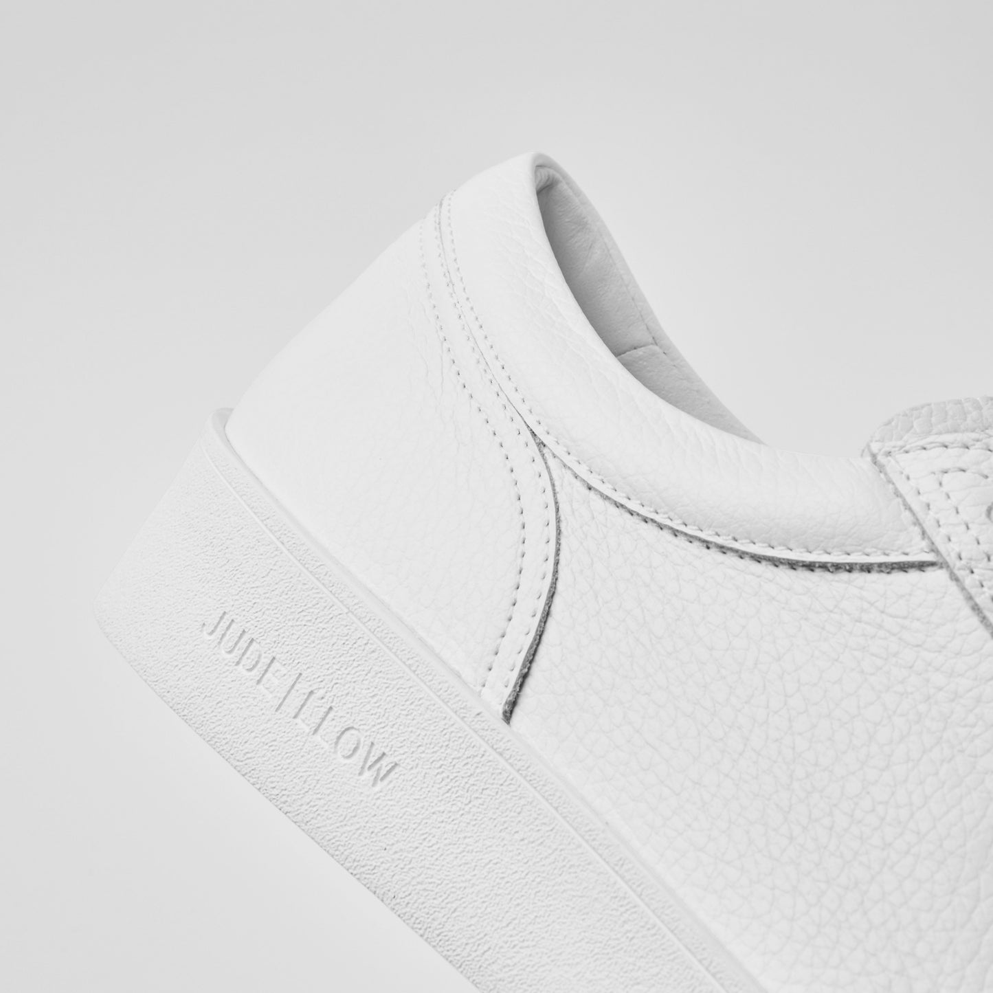 TELIER | White