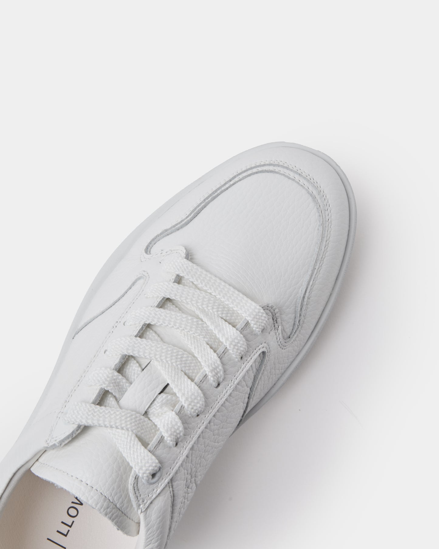 TELIER | White