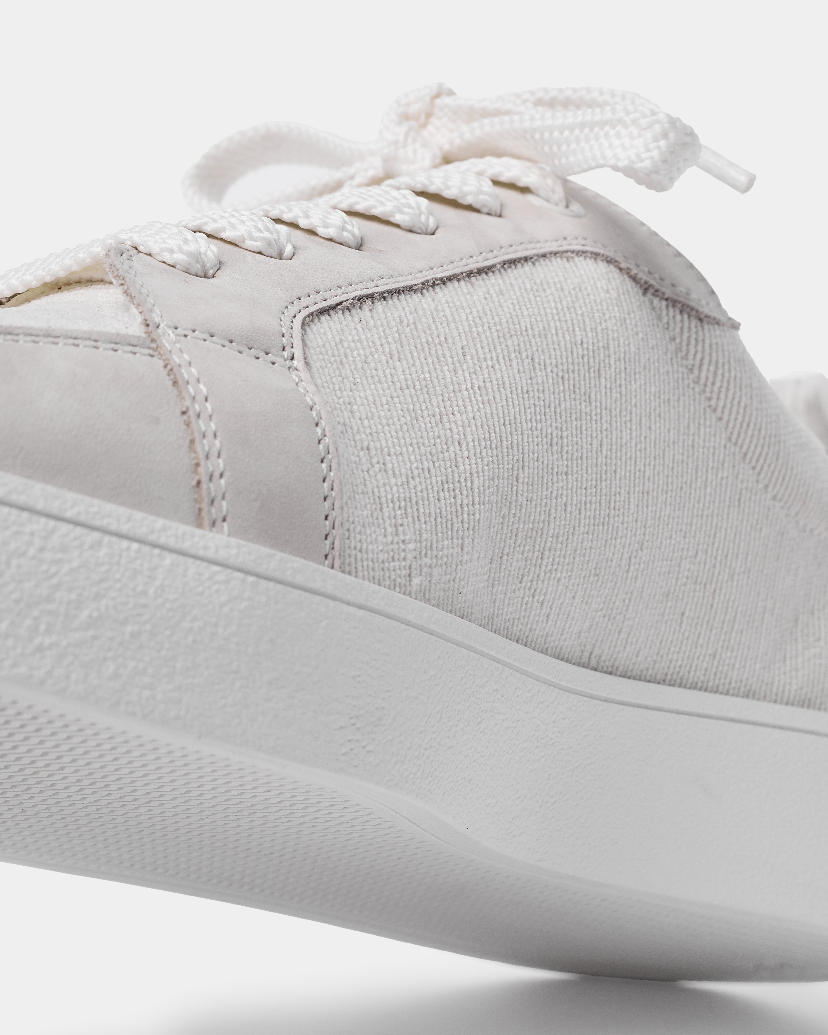 PHILIPE | Off White Cord