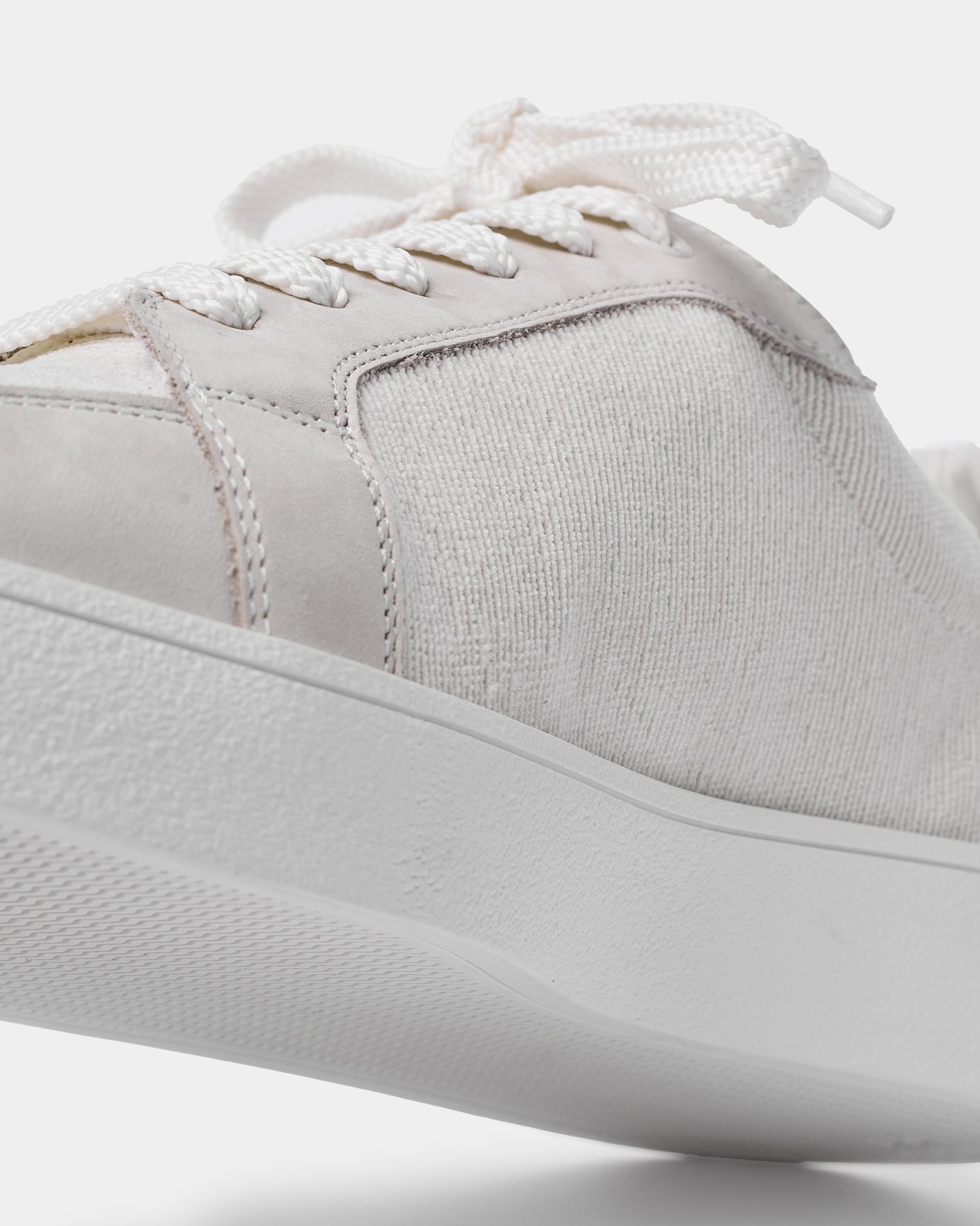 PHILIPE | Off White Cord